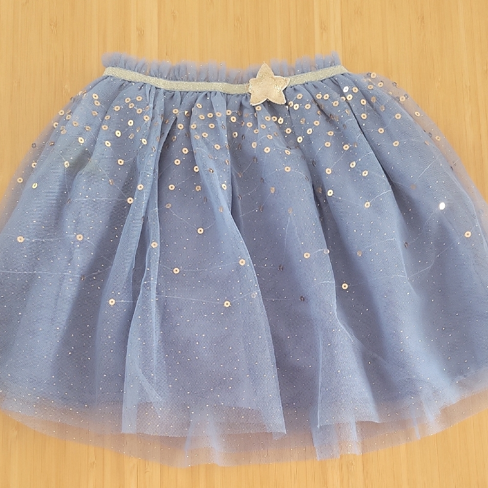 3/20$ Skirt with Star Detail Little Spot Picture Number 2